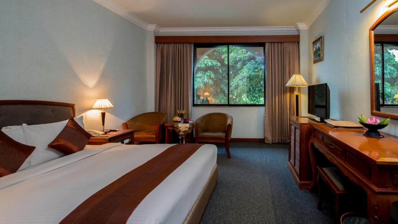 Angkor Howard Hotel Siem Reap Dış mekan fotoğraf